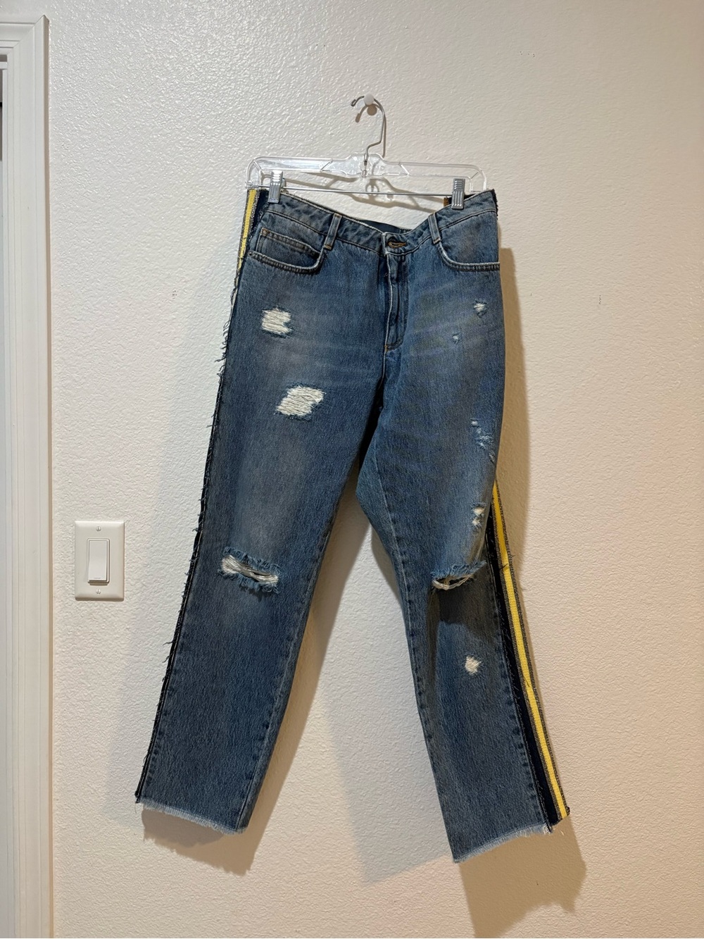 Ermanno Scervino 44 Embroidered Straight Jeans